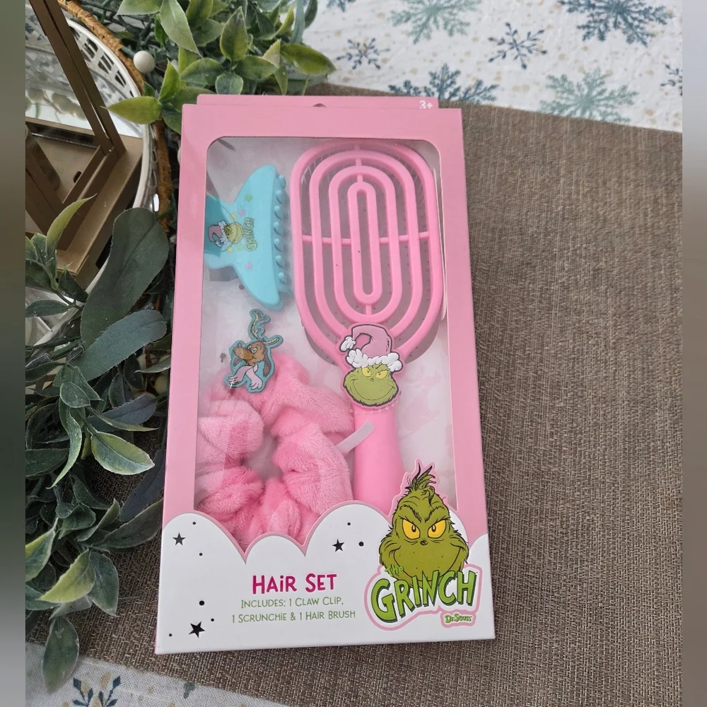 Dr. Seuss Grinch Pink Hair Set for Kids